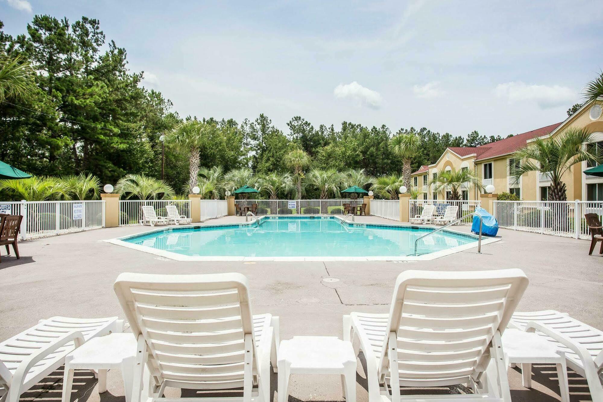 Comfort Inn & Suites Walterboro I-95 Luaran gambar
